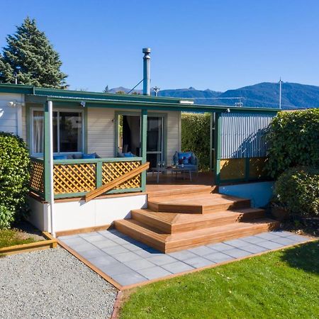 Dee'S On Bligh - Te Anau Holiday Home ภายนอก รูปภาพ