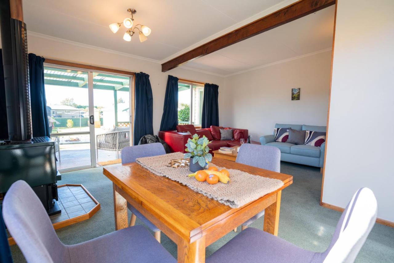 Dee'S On Bligh - Te Anau Holiday Home ภายนอก รูปภาพ
